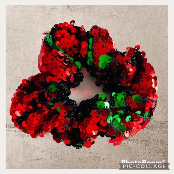 Red And Green Sequined Holiday Hair Scrunchy - Picture 7 of 9